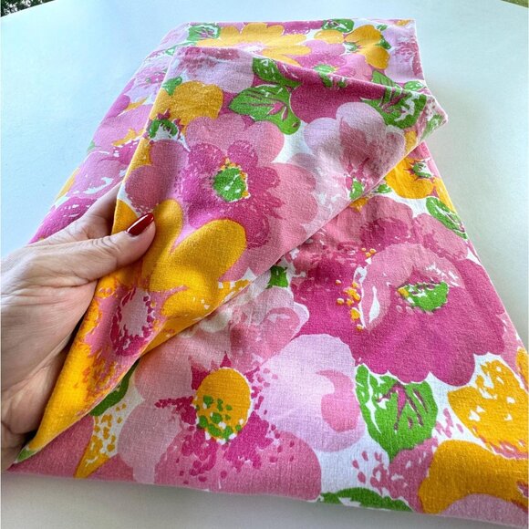 Vintage 70s fitted/bottom sheet, pink orange flower power bedding, twin size bed - Picture 11 of 11